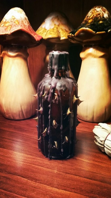 oldmotherredcap: New home, new witch bottle.Surrounded by actual rose thorns, finger printed and sea