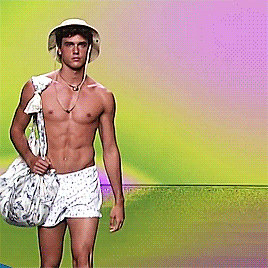 theshitidoisboring:Summer is coming!.   ☀️  