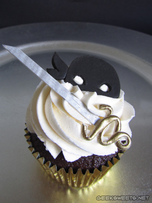 heyytherecupcake:Princess Bride Cupcakes from Geek Sweets 