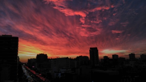 ociosoporlavida:Atardecer en viña del mar