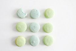 luxurystars:  French Macaron, Assorted French Macaron - &frac12; dozen, 1 flavor by IndayaniBakedGoods (10.00 USD) http://ift.tt/QplCVu