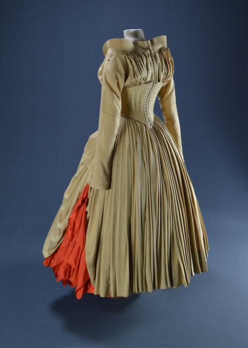 Costume for Brigadoon,  Designed by Irene Sharaff: Cyd Charisse as Jane Ashton (source)