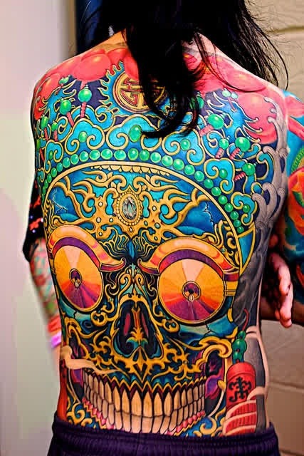 obsessedwithskulls:  I can’t even imagine how long this took…