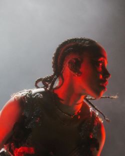 fkatwigs-fashionstyle:  May 12 -   FKA twigs performs in concert at Park Avenue Armory  Photography by Ahad Subzwari  