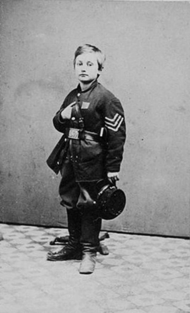 vintageeveryday:  Portraits of John Clem, who was 12 years old when he became a Civil