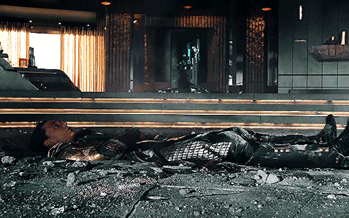 dailyflicks:  THE AVENGERS  (2012) dir. Joss Whedon