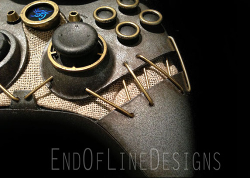 morttheunwise:  theomeganerd:  Dishonored Control Pad & Nintendo Game Boy Sculptures by Devin Smith   quelindoeldelaxboxwn