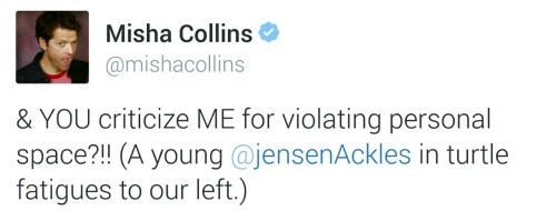 thespookylordmisha:  Misha teasing Jensen is my weakness 