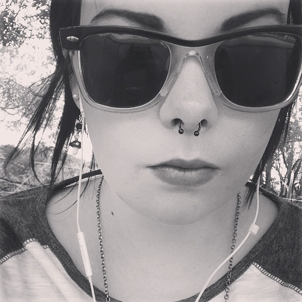 iminlesbianswithyouu:  Sneaky bus stop selfiez~ 