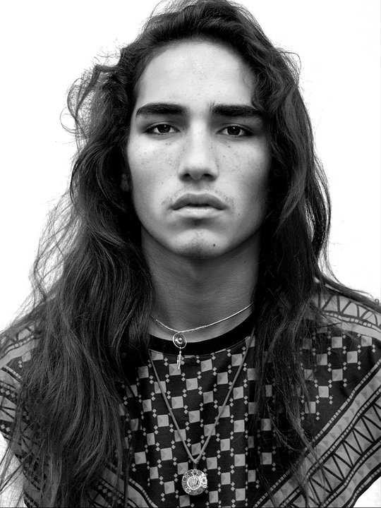 mrsninapuddin:  one of my fav men models willy cartier!~ &lt;3  