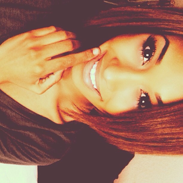 imperfectioniist:  ☺️  gorgeous and gorgeous smile 