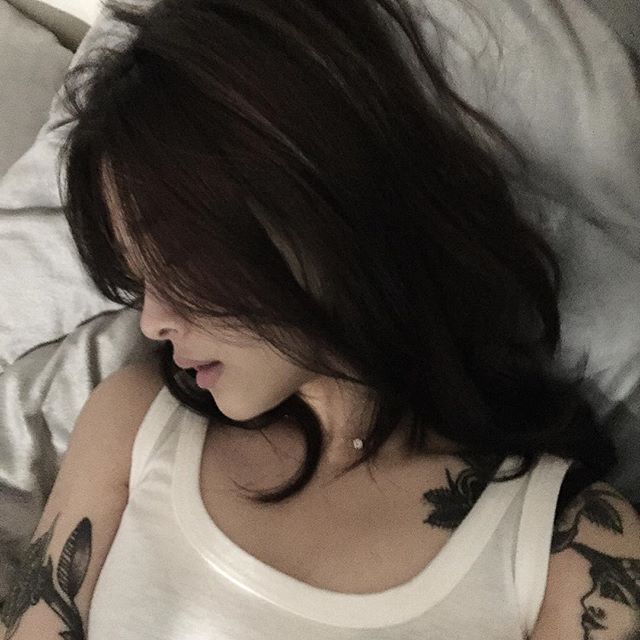 fcknaegyo:  @ lil_j_tattooer 