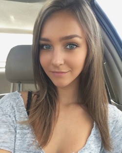 goddesslist:  Goddesslist  Rachel Cook   Absolutely beautiful!