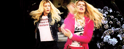 soy-mufinn:  Cuando un weon te dice piropos: 