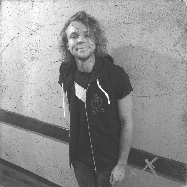 micool5sos:   @Ashton5SOS:  I’ve only got forever, and forever is fine Dedicated