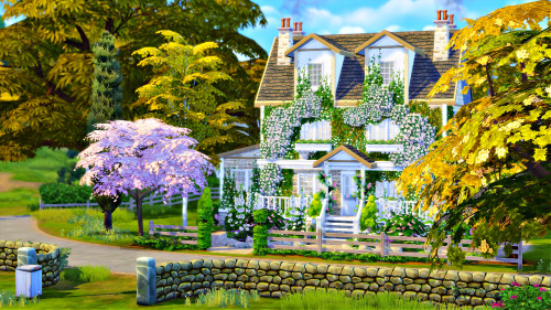 English CottageThis English-style cottage is located in the picturesque world of Windenburg! With 2 