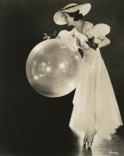 saisonciel:  Helene Denizon by Progress Studio, 1930s