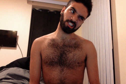 nvclearbomb:  Papi asf