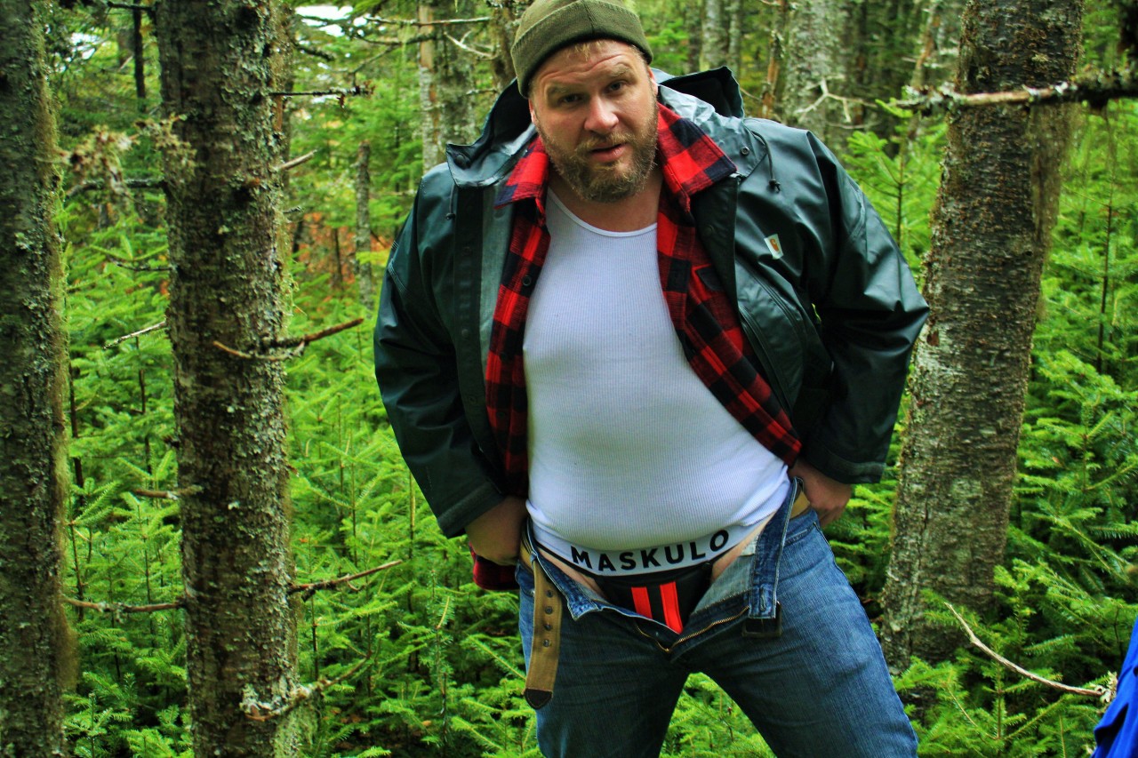 bigboypowerlifter:  Day in the woods……… 