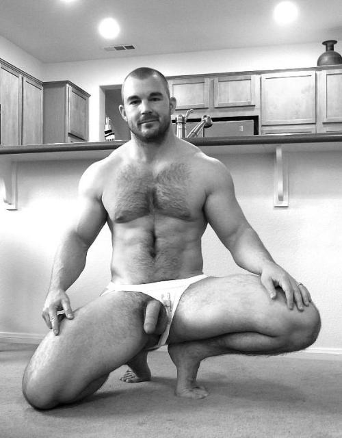 coreypierceonline:  machodesungao: I want him 