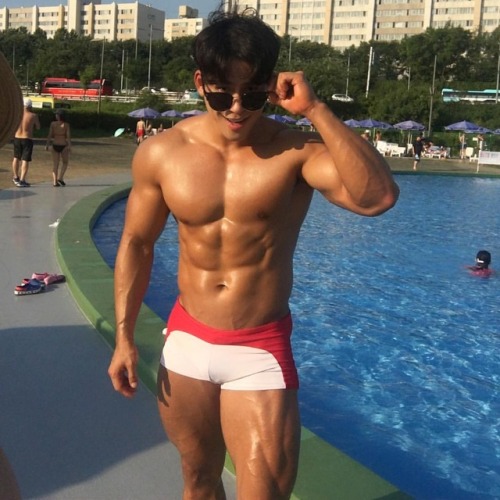 shreddedobsession: Aesthetic hyung at the adult photos
