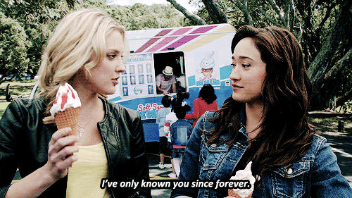 zamierv00:  Lesbian….