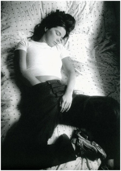 jinxproof:Björk, 1994 | ph. Stéphane Sednaoui© Stéphane Sednaoui