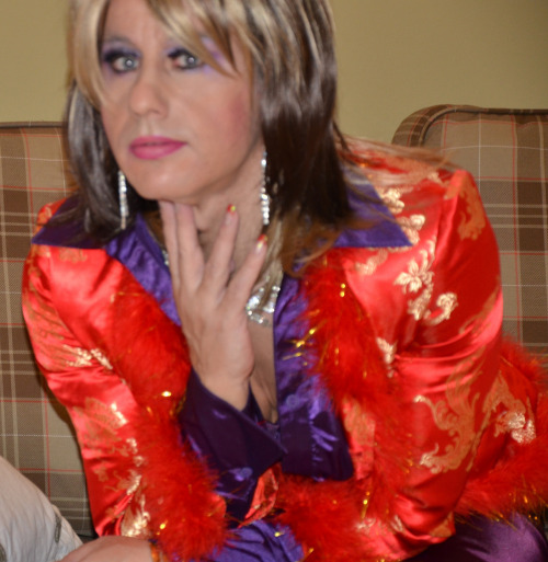 crossdressermeatandfeet:  Tina04 (by Tina Manwo)