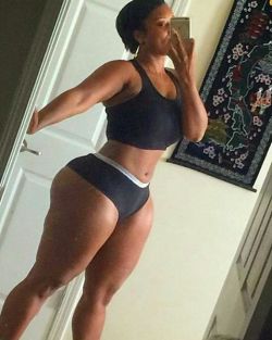 agymah7:  luvisblack:  #LuvIsBlack #TimelineQueen #BeautifulBlackWoman #Curves #Thickness  Thick Thursday - Danny J 