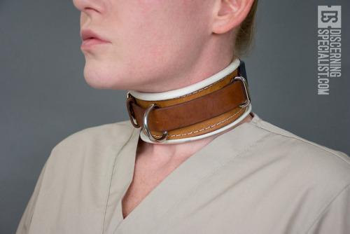 Here are some nice close ups of my slut prison collar with the larger shock unit. I think the grey u