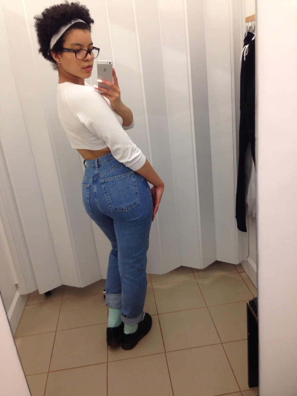 nirv-asana:  aside from dealing with gross racists, did y’all see how cute I looked