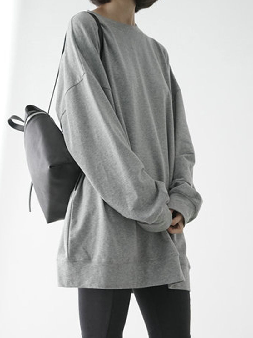 criedwolves:  Loose Longline Sweatshirt Grey | Black 