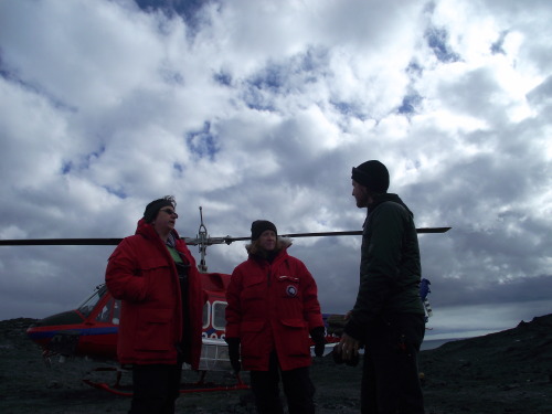 This afternoon I had my first ever helicopter ride out to the beautiful Cape Royds penguin colony, t