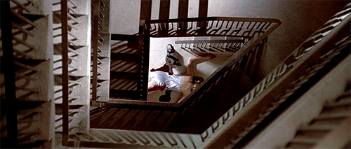 reelhorrors:  American PsychoDirected by Mary Harron (2000)