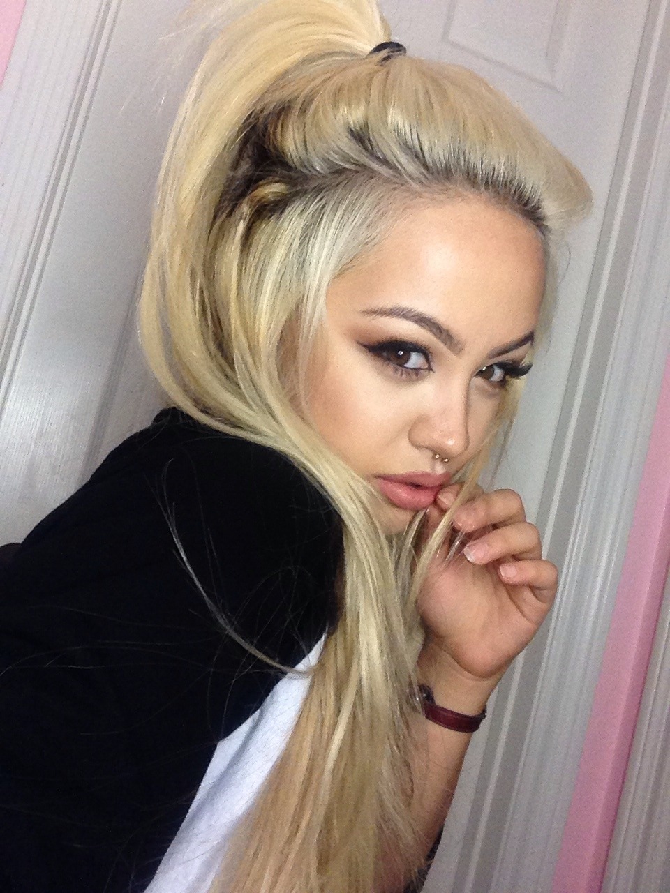 xobaddestbitchez:  mulanmoula:  jaylenejoybeligan:  I’m irritated and I want sushi