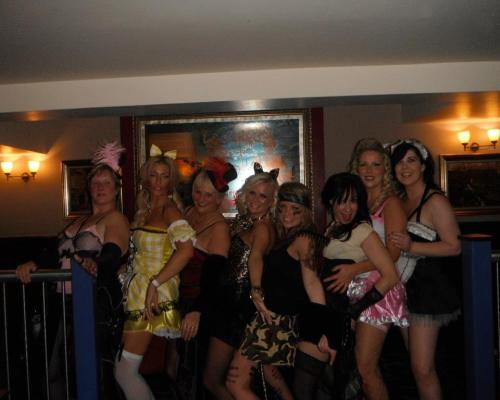 slutwatchuk:well there are enough sluts there to keep a good crowd of guys amused for the night, whe