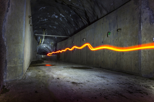 photojojo:  Almost every major city has a network of underground tunnels used for official city purposes, or as a staging ground for an upcoming zombie invasion, depending on who you ask.Photographer Evan Thompson ventured below the city streets of San