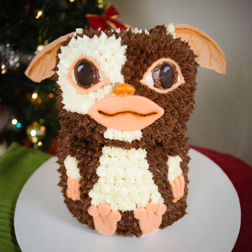 foodffs:  Gizmo Cake inspired by Gremlins adult photos