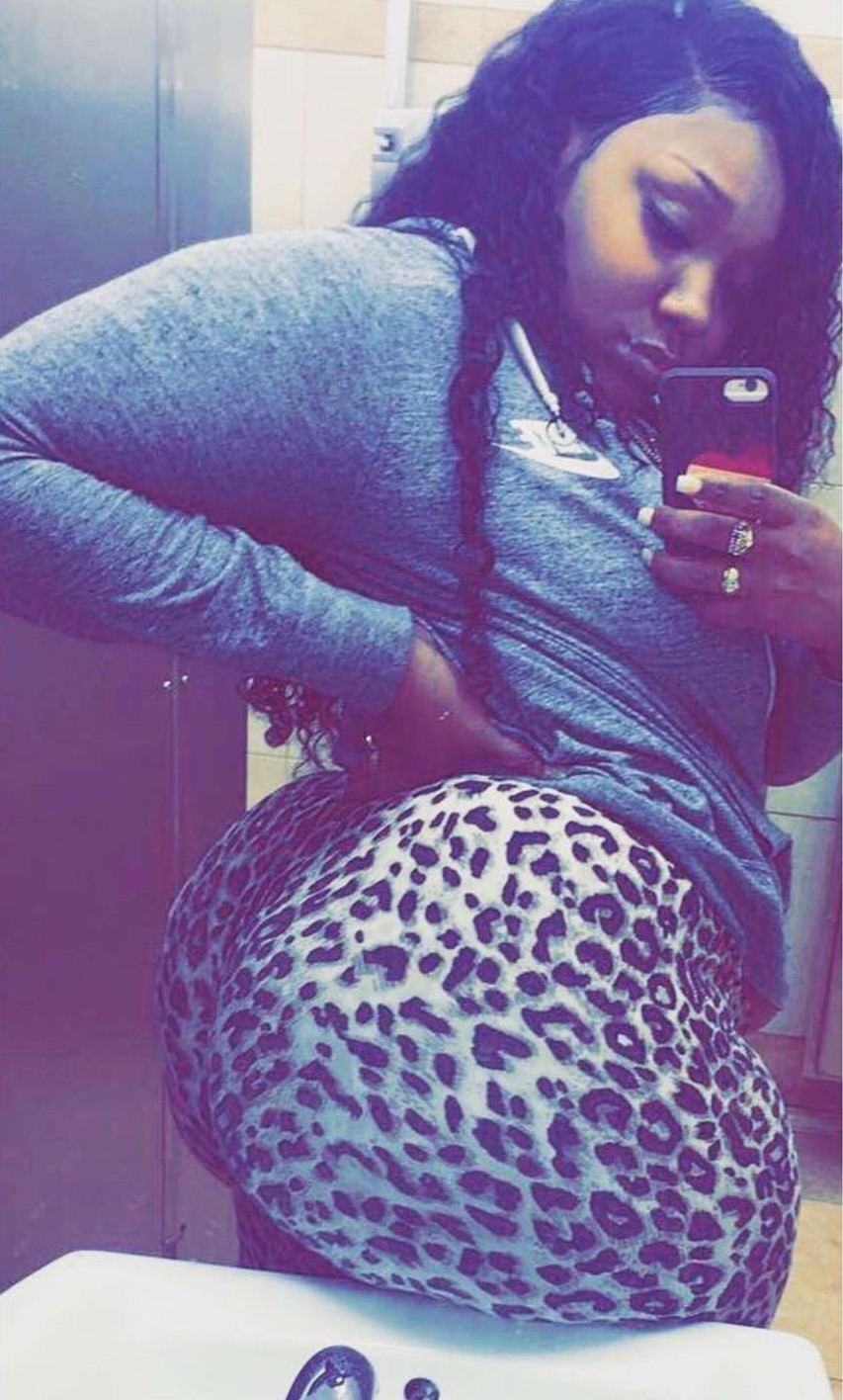 bigbuttsthickhipsnthighs:  Thickness