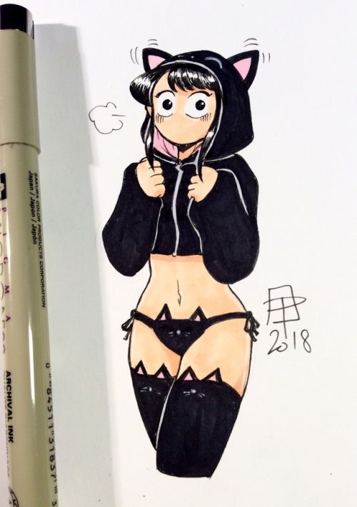 callmepo: Been resting and reading manga on my tablet.   Had to draw Komi-san as a Shawtie in a Hoodie.  … as long as it has a black cat design!  KO-FI / TWITTER 