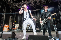deadpress:  Set It Off @ Slam Dunk Festival, Leeds (23/05/2015)Taken by iantaylorphoto for deadpress