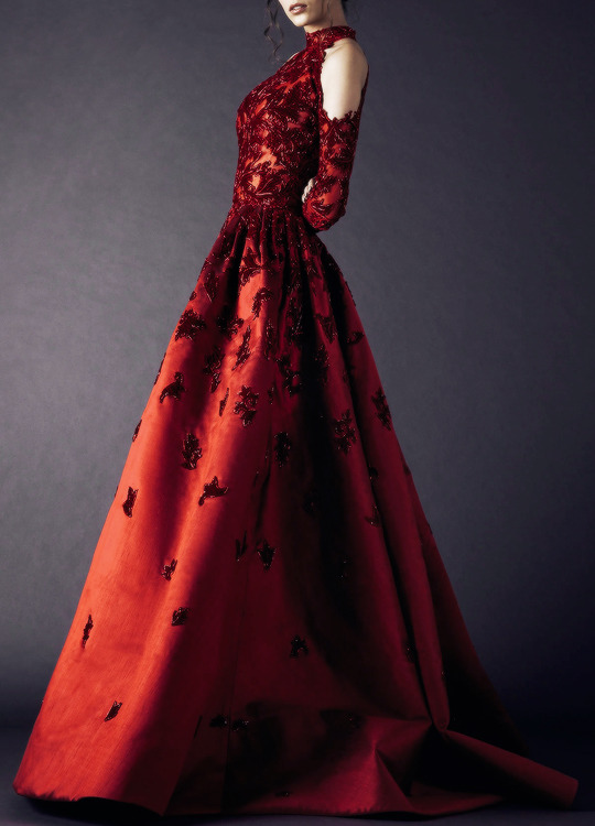 thingstaakowouldwear: ndtaako:   chandelyer:  Rami Kadi fall 2016 capsule collection