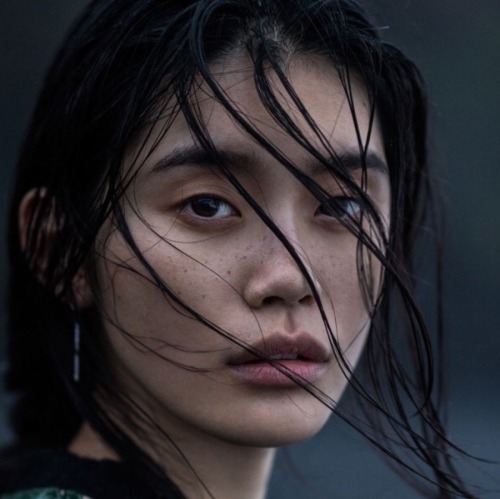 XXX thearmsoftheoceann:  Vogue China January photo