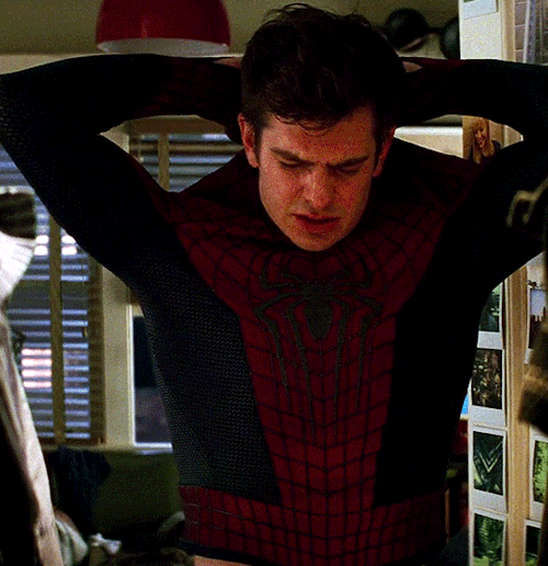 ANDREW GARFIELD As Peter Parker / Spider-Man The Amazing Spider-Man 2 (2014) Dir. Marc Webb