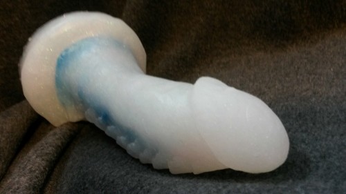 tailsnportholes:Custom silicone Nereid dildo in opal!
