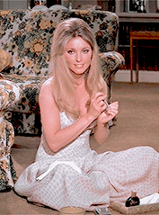 etherealadies:  Sharon Tate in Valley of