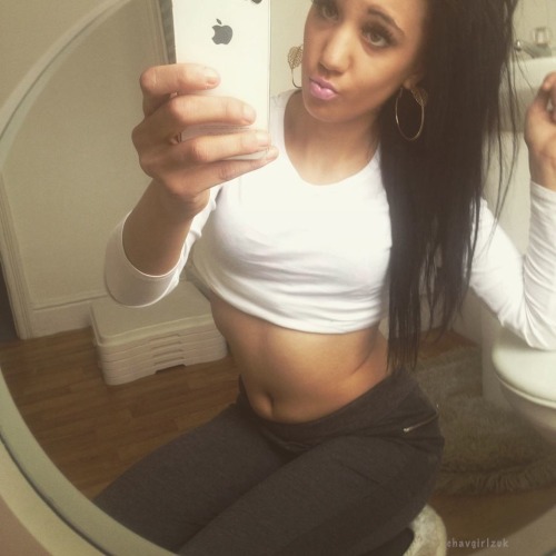 chav slapper sharing selfies in need of cockmore slappers at http://www.slappercams.com