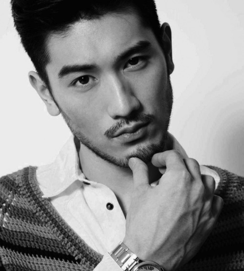 pipecitop:  krazybunny14:  Oh Godfrey…  Oh man 