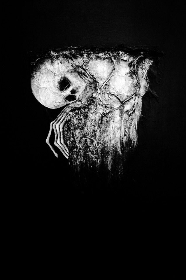 killedtheinnocentpeople:    Nymphe by Laurent Fièvre.  