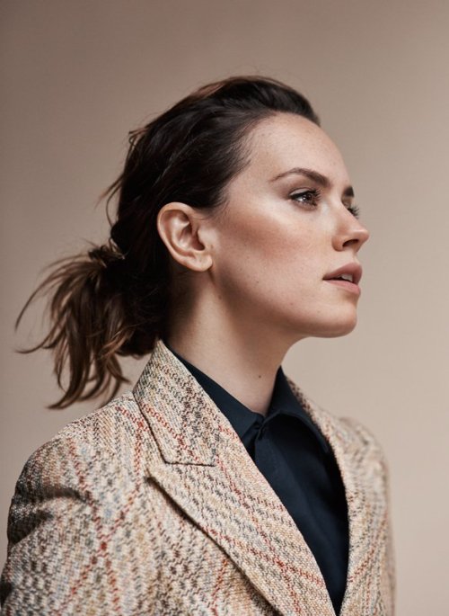 lastjedie - Daisy Ridley photographed by Steve Pan